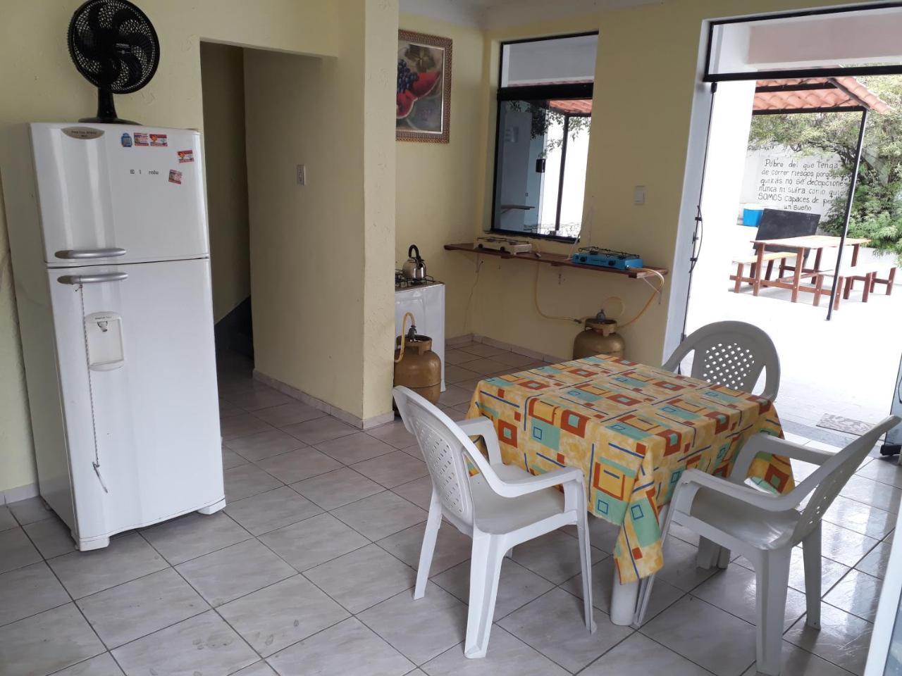 Hostel Quintal Da Sereia ซัลวาดอร์ ภายนอก รูปภาพ